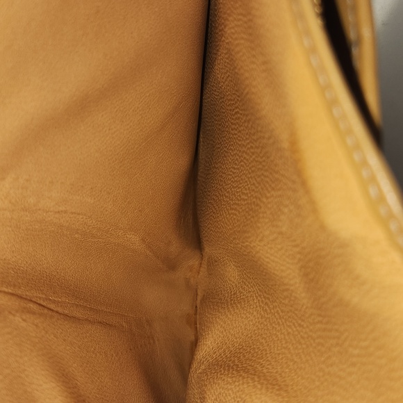 Gucci Vintage Kisslock Wallet EUC, COA - Picture 6 of 14